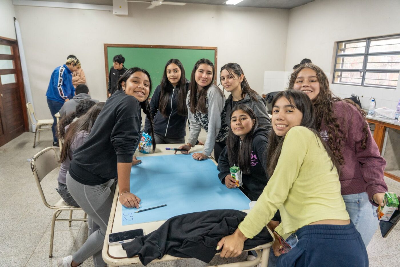 Tramas teje sus primeros lazos: se inicia el trabajo intersectorial por la salud mental adolescente en Santa Lucía
