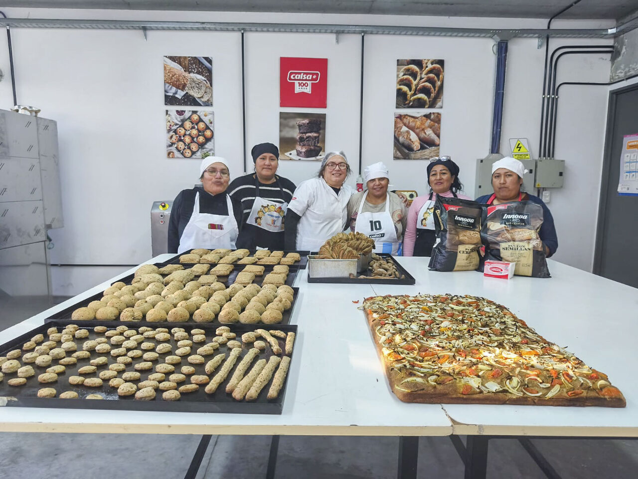 Capacitación en panadería saludable en la Planta Piloto de Panificados de la UNLA