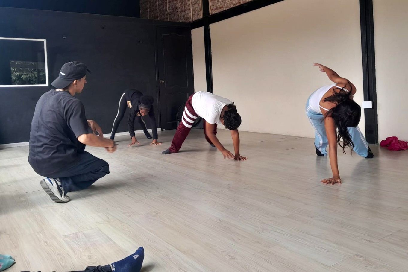 Desarrollo Integral de Adolescentes en Monte Sinaí — 4